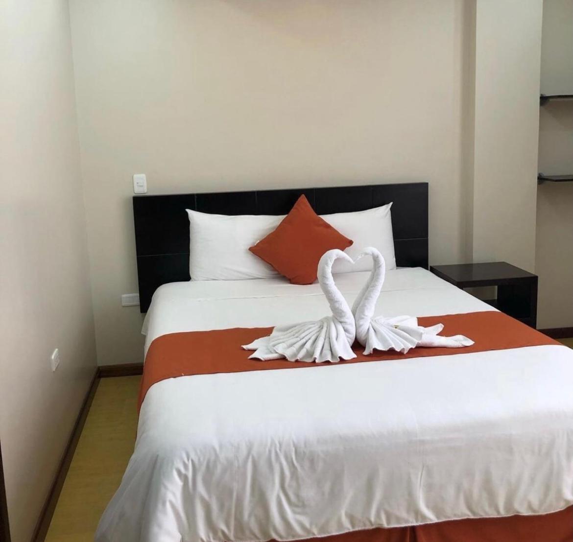 Luxor Plaza H&S Hotel San Francisco de Borja Luaran gambar
